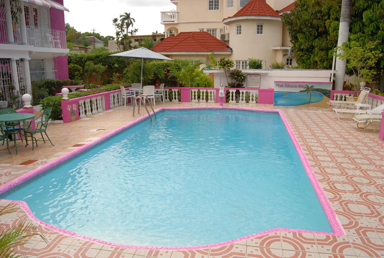 Pink Hibiscus Bed And Breakfast Montego Bay Luaran gambar